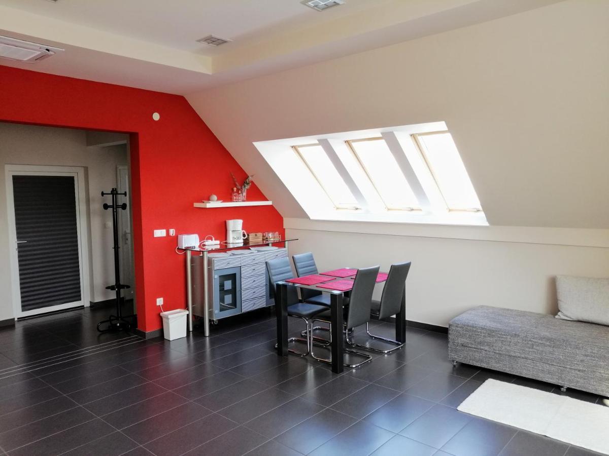 Szepsegpatika Apartman Sárospatak 外观 照片